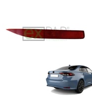 TOYOTA COROLLA ARKA TAMPON REFLEKTÖRÜ SAĞ TARAF 2019 - 2024 MODEL COROLLA ARKA KEDİ GÖZÜ