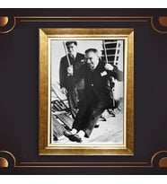 Altın Varaklı Çerçeveli Paspartulu Atatürk Tablo z4763 (Gold)
