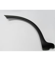 OPEL CORSA- C- 00/03; ARKA ÇAMURLUK AĞZI PLASTİĞİ SAĞ SİYAH 3KAPI(KLİPSLERİ İLE BİRLİKTE )(TÜV)(TYG)