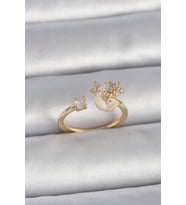Pirinç Gold Renk Ayarlanabilir Zirkon Taşlı Yıldız Model Kadın Yüzük TJ-BYK3396