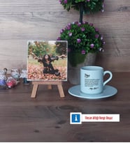 Teyzeye Hediye Fotoğraflı Dekoratif Taş, Ahşap Altlıklı Türk Kahvesi Fincanı Hediye (Model 2)