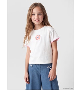 LCW Kids Beyaz Bisiklet Yaka Nakışlı Kız Çocuk Tişört