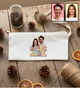 Kişiye Özel Karikatür Yemek Yapan Romantik Çift Kalemlik Ham Bez Sevgililer Günü Hediyesi