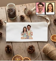 Kişiye Özel Karikatür Yemek Yapan Romantik Çift Kalemlik Ham Bez Sevgililer Günü Hediyesi