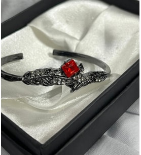 DÜKKAN DESİGN LOVE and DEEP SPACE RED STONE  BİLEKİLK