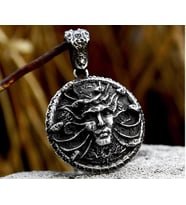 Çift Taraflı Kullanım Antik Renk Paslanmaz Çelik Yılan Detaylı Medusa Kolye
