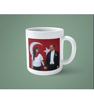 Atatürk resmi ile gençlere özel yapay zeka ile oluşturulan kişiye özel baskılı kupa
