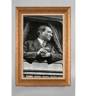 Altın Varaklı Paspartulu Çerçeveli Atatürk Tablo nt1269