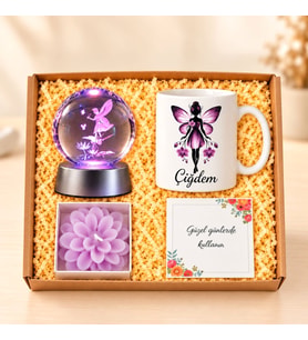 Kişiye Özel Peri Kız Hediye Seti İsim Baskılı Kupa Işıklı Peri Küre & Lotus Mum Kadına Hediye Seti