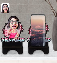 BK Gift Kişiye Özel O Bir Melek Karikatürlü Ahşap Biblo Telefon Standı-1