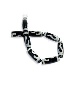 Tibet Akik Taşı Silindir Kesim Parlak Siyah 10x30mm Doğal Taş Dizi