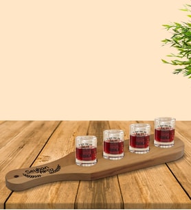 BK Gift Kişiye Özel Masif Ahşap Tekila Sunum Tepsisi ve 4’lü Shot Bardak Seti - Model 5