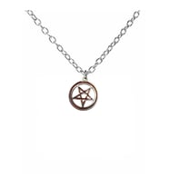 Pentagram Rock Metal Grup Figürlü Unisex Kolye – 60 cm Zincirli, Gotik & Mistik Metal Takı (Gümüş)