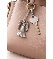 Melek Figürlü Metal Anahtarlık Gümüş Renk Unisex Aksesuar