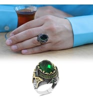 Faset Kesim Yeşil Zirkon Taşlı Oval Tasarım 925 Ayar Gümüş Erkek Yüzük (Çok Renkli)