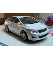 Oyuncak Metal Model Araba 1/36 Çek Bırak 2009 Toyota Corolla Beyaz