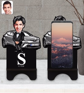 BK Gift Kişiye Özel Plakalı Erkek Toyota C-HR Karikatürlü Ahşap Biblo Telefon Standı-1