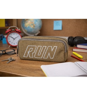 Bagacar Run Yazılı Çift Bölmeli Kalemlik (Yeşil)