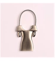 ELBİSE TASARIMLI ÇELİK METAL ANAHTARLIK- (23NUMARA)-ANAH328