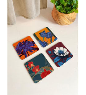 Modern Çiçek Desenli Ahşap Bardak Altlıkları - 4’lü Set, Şık ve Kullanışlı Tasarım