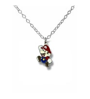 Super Mario Sevimli Figür Kolye – 60 cm Zincirli Renkli Unisex Retro Oyun Karakteri Takısı (Gümüş)
