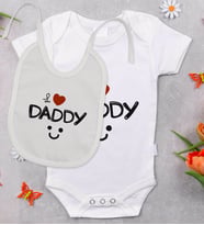 BK Kids I Love Daddy Tasarımlı Bebek Body Zıbın ve Mama Önlüğü Hediye Seti - Model 1