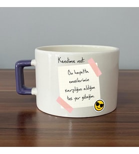 Kendime Not: Bu Hayatta Emeklerimin Karşılığını Baskılı Mor Kulplu C Fincan