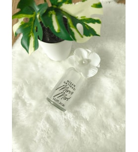 Pamuğum Atelier Beyaz Süslemeli 30 ml İnci Tozlu Kolonyalı Cam Şişe Hediyelik (25-50-100-200 Adet)