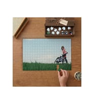 Doğada Bisikletli Kadın Tasarımı 240 parça Ahşap Puzzle Ahşap Kutuda MP00367