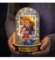 Kişiye Özel Fotoğraflı ve Yazılı LED Işıklı Fanus – Sevgiliye, Eşe, Anneye Özel Dekoratif Hediye R1 (Model 1)