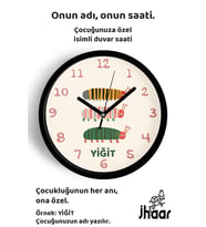 İsme Özel Üç Sevimli Tırtıl Çocuk Odası Duvar Saati Orta Boy 30 cm Siyah Camlı Sessiz