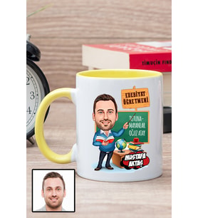 Erkek Edebiyat Öğretmenine Hediye Karikatürlü Sarı Kupa Bardak