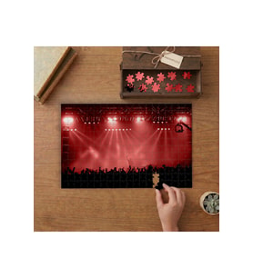 Kırmızı Gece Kulübü Işıkları Dans Eden İnsanlar Tasarımı 240 parça Ahşap Puzzle Ahşap Kutuda MP00114