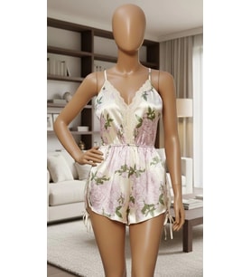 Bicomi Özel Tasarım Çiçek Desenli İnce Askılı Dantel İşlemeli Sırt Dekolteli Saten Şortlu Babydoll
