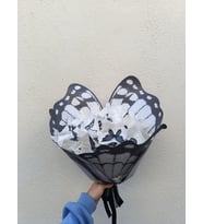 Siyah Renk Kelebek Buket Kağıtlı Işıklı Kelebek Buketi