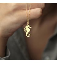Kişiye Özel 925 Ayar Gümüş Minimal Denizatı Kolye (Gold)