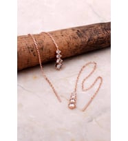 Rose Gümüş Sıra Taşlı Zincir Küpe 5083 (Beyaz)