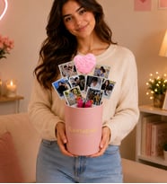Kişiye Özel  8 Polaroid  Fotoğraflı Anı Buketi – Kalp Yastıklı Pembe Silindir Kutuda Tasarım
