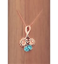 Bella Gloria Çiçekli Mavi Topaz Pırlanta Kolye (GPK0045)