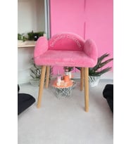Makyaj pufu, pembe renkli, dekoratif puf, yüksek ayaklı puf, mini berjer koltuk pufu