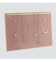 Süet Kumaş Pembe Renk 34/24 cm Enine Tırnaklı Ayaklı Tesbih-kolye-zincir Sergileme Standı