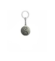 Yin Yang Kalp Figürlü Unisex Anahtarlık – Zamak Metal Aşk ve Denge Temalı Çanta Süsü