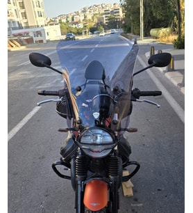 MOTOCAM Moto Guzzi V7 Stone Ön Cam 2021-2023 Model 52cm Füme Renkli 4mm APARATSIZ
