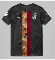 GALATASARAY YENİ SEZON  SİYAH KIRMIZI PARÇALI İÇ SAHA FORMASI