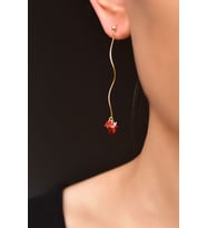925 Ayar Gümüş Gold Kaplama Garnet Yıldız Zirkon Taşlı Dalgalı Zincir Sallantılı Küpe