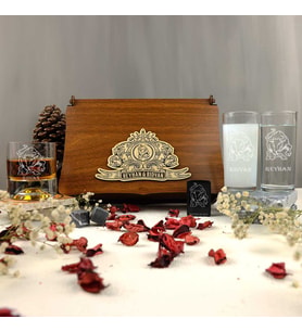 Boğa Figürlü Kişiye Özel Rakı, Çakmak ve Taşlı Viski Kadehi Seti