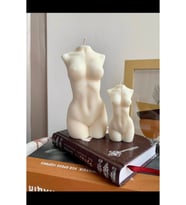 Büyük Ve Küçük Boy Beyaz Kokulu Kadın Büst Mum