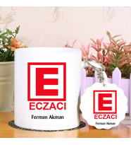 Eczacıya Özel Kupa Bardak ve Anahtarlık Hediye Seti (Model 1)