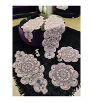 Damla 5 Parça Lüks Runner Salon Oda Sehpa Masa Örtü Takımı Fransız Güpürlü Çeyizlik Set Pudra (Pudra)