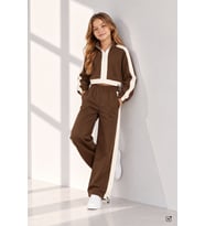 Bordo Kız Çocuk Fermuar Yaka Crop Sweatshirt Şeritli Geniş Paça Eşofman Takımı 24945